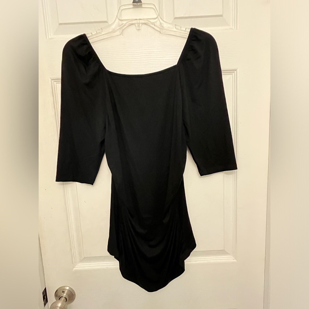 Lea & Viola Elegant Black tunic top